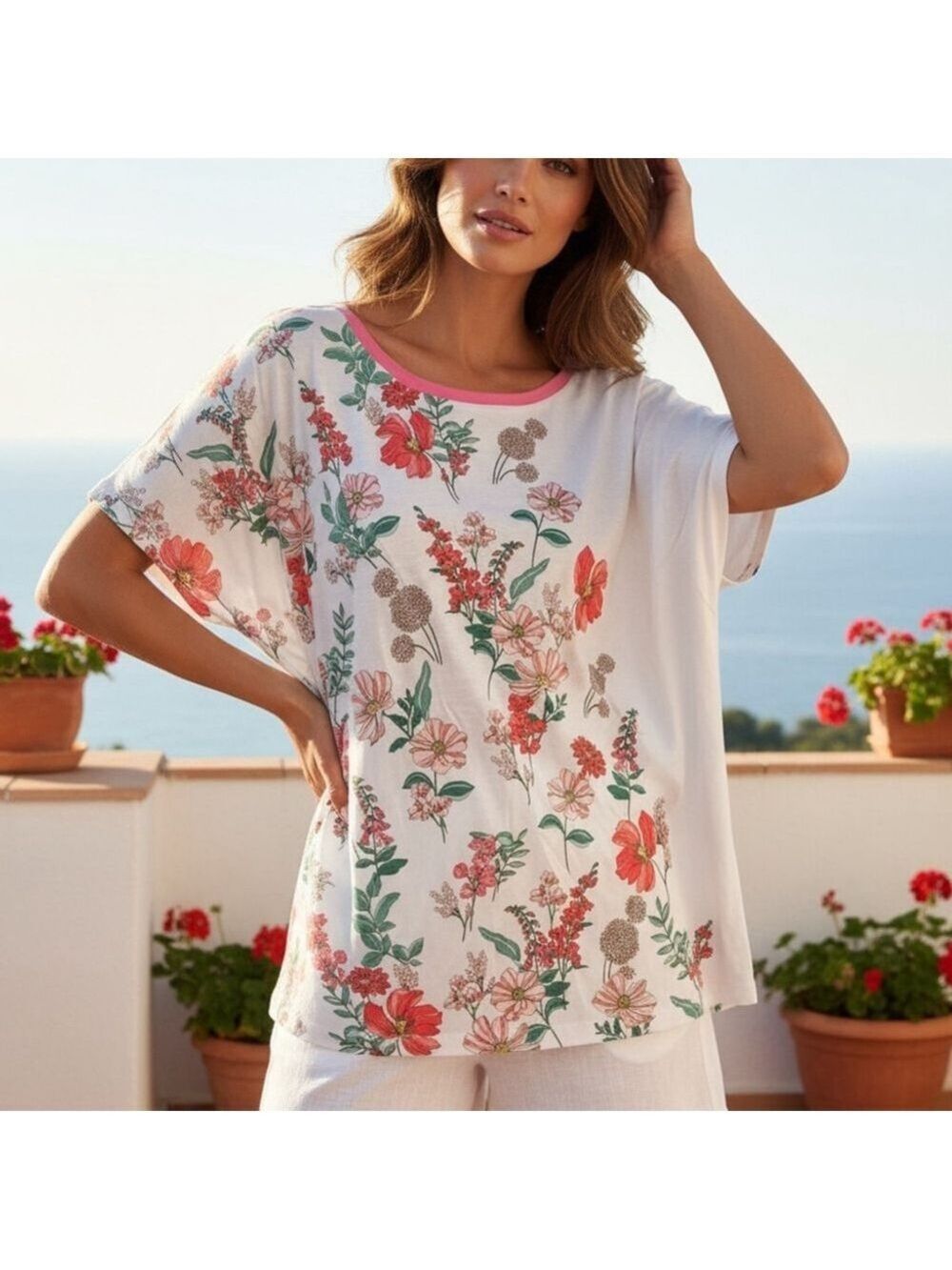Women's Tommy Hilfiger 3X White Floral Short Sleeve Tee